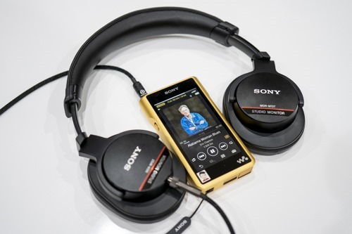 Sony MDR-M1ST スタジオモニターヘッドホン SONY MDR-M1ST | ハイレゾ