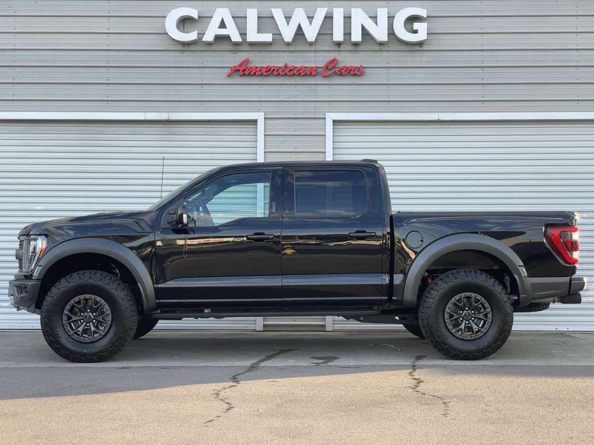 新車 フォード F-150 ラプター スーパークルー 37パフォーマンスPKG
