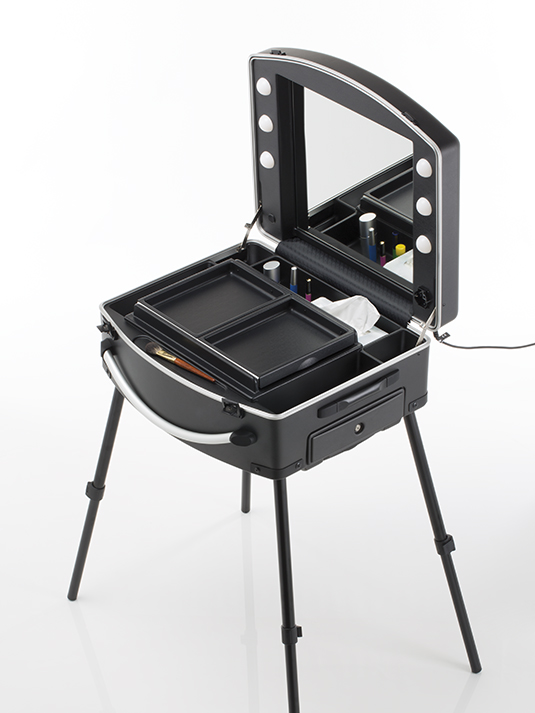 Voyager LED | プロ用メイクボックス | Cantoni Japan