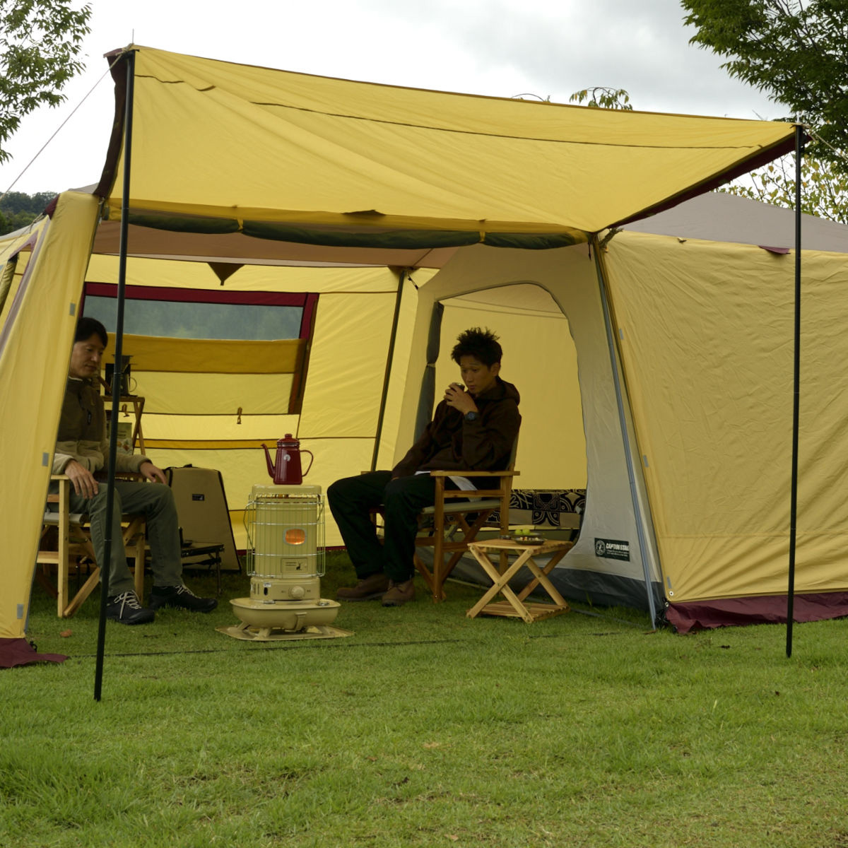 キャプテンスタッグ×コロナ 石油ストーブ SL-51CSA（ベージュ