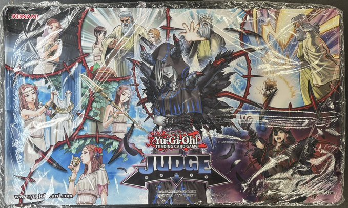 未開封】禁じられた 失楽の魔女 JUDGE プレイマット☆ - カード