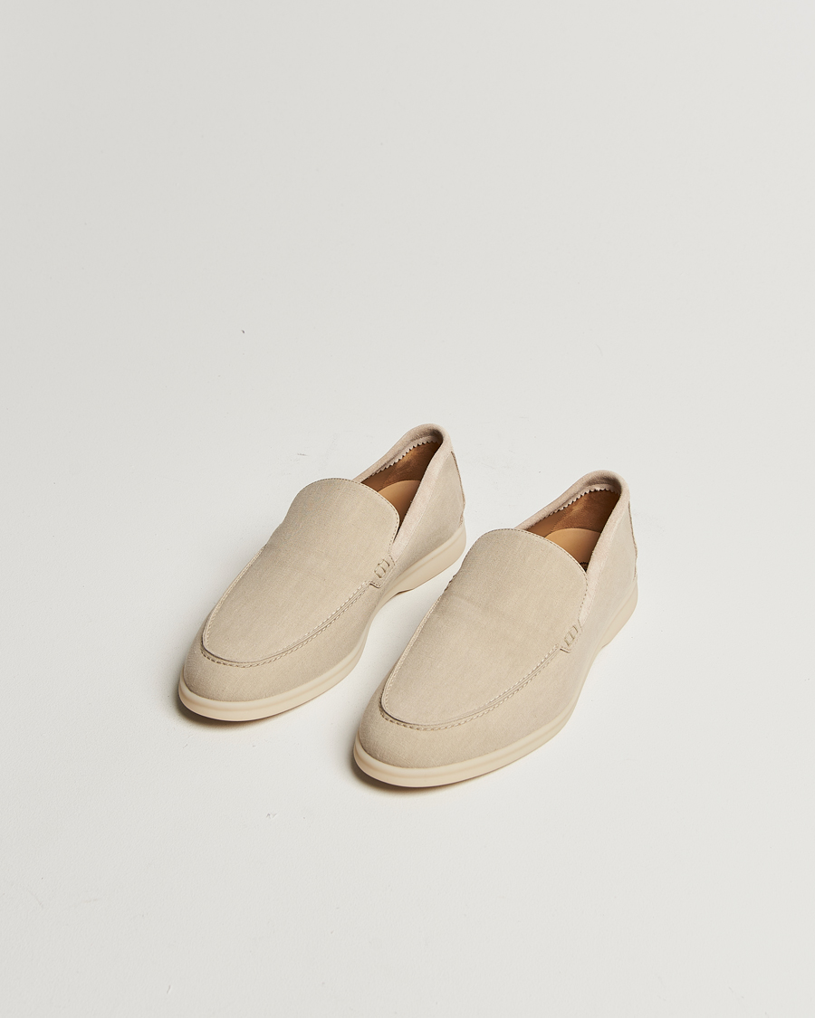 Loro Piana Summer Walk Beige Linen 44 at CareOfCarl.com