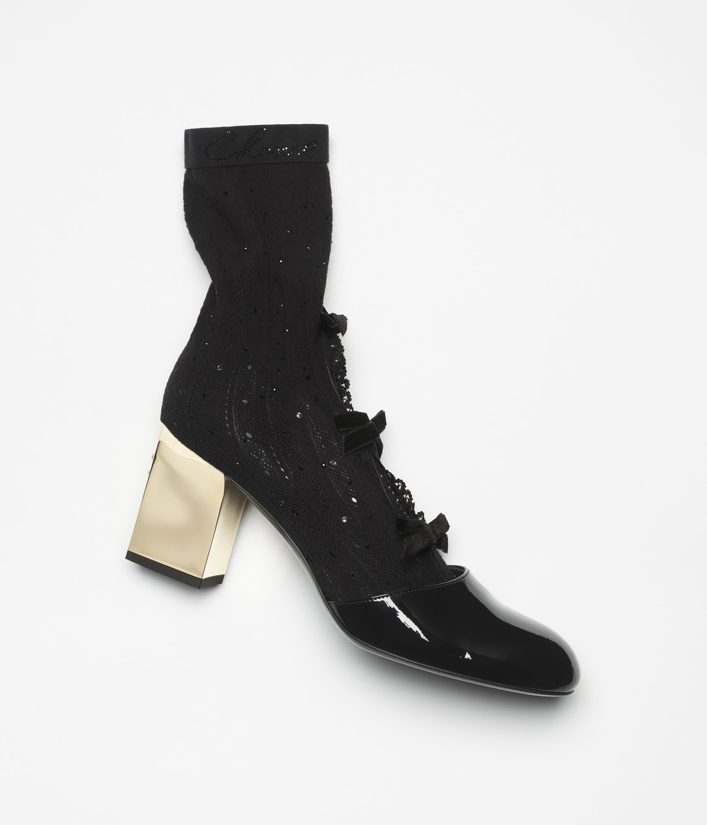 Short boots - Mixed fibers & patent calfskin, black — Fashion | CHANEL