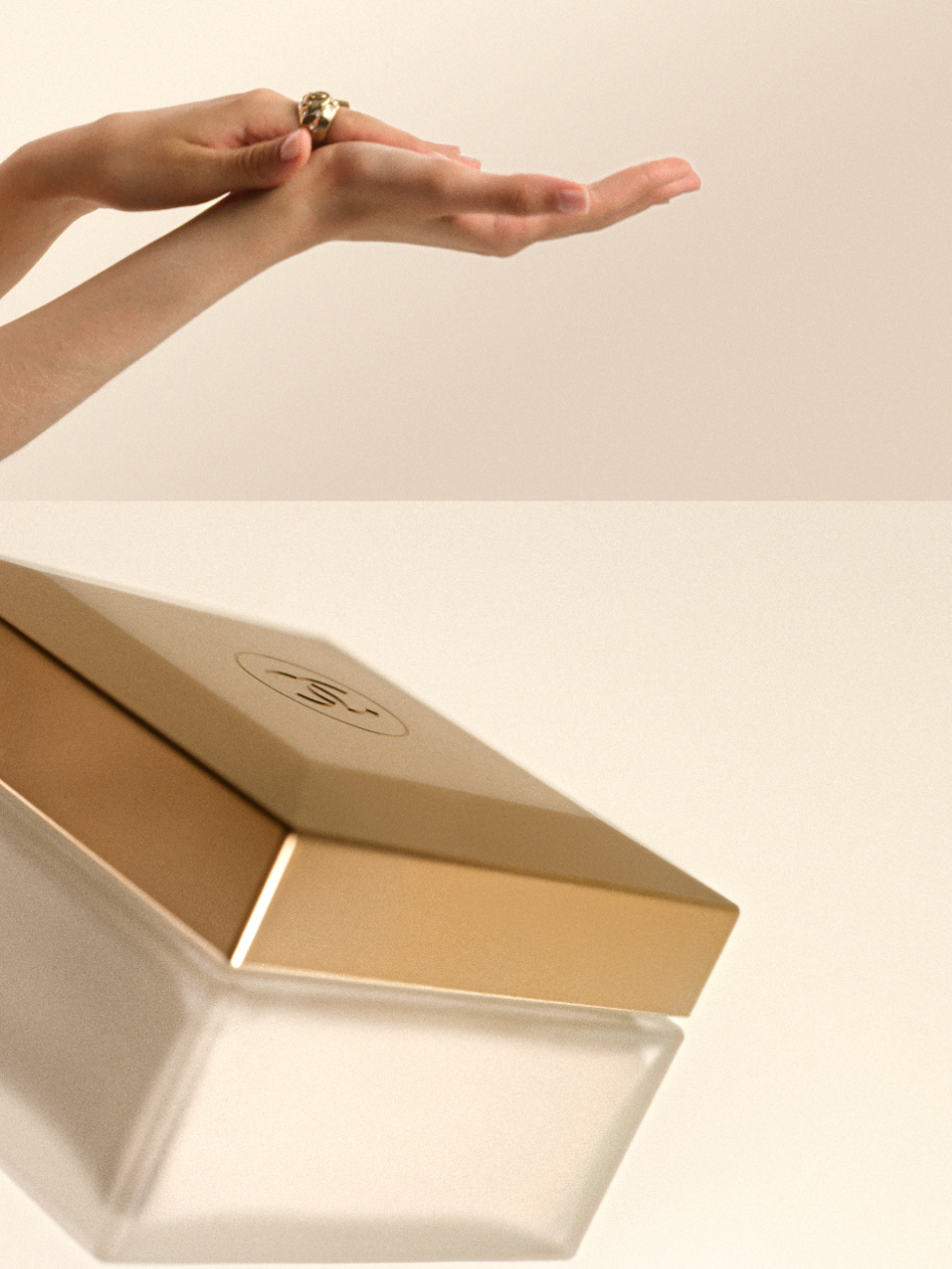 フレグランス Official site | CHANEL シャネル