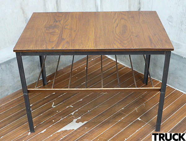 TRUCK FURNITURE】トラックファニチャー BOOMERANG SIDE TABLE