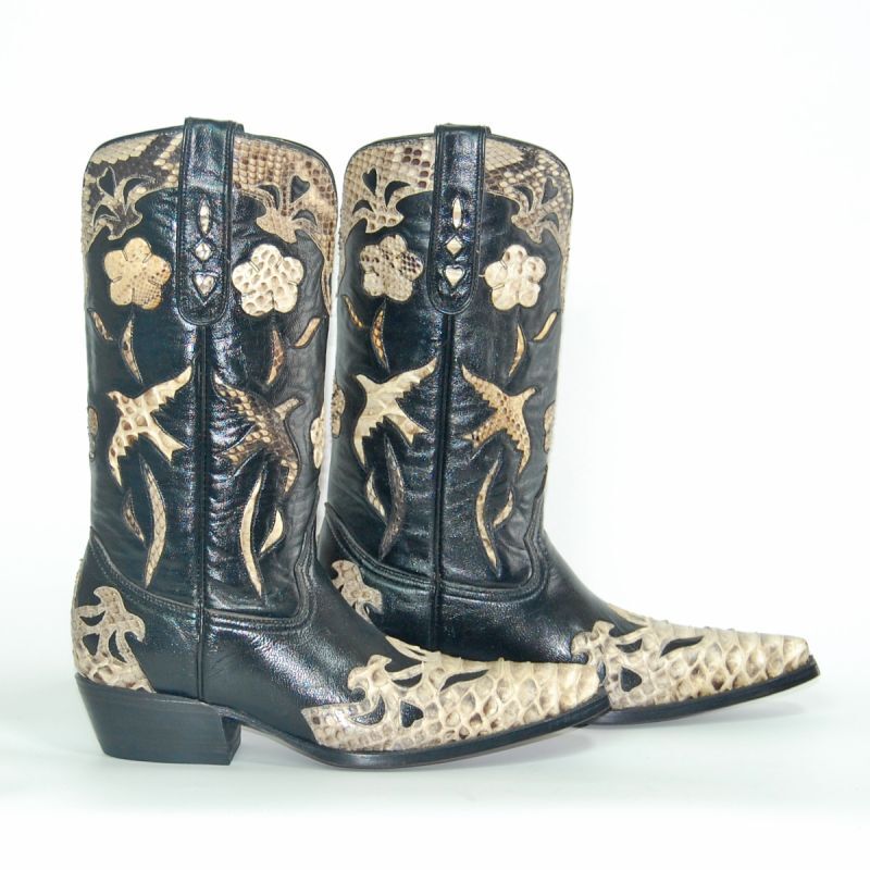 ウエスタンブーツ専門店 本格派ブーツをメキシコから直輸入