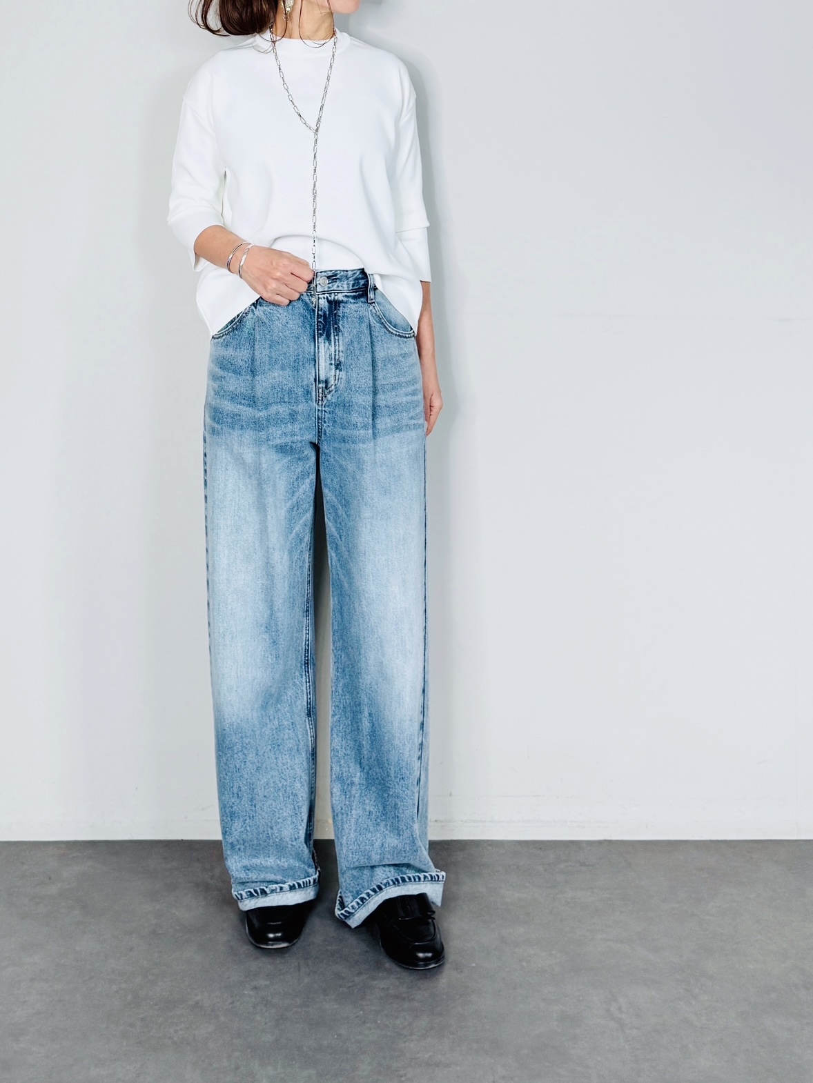 SELECT(セレクト) タックストレートデニムパンツ｜Praise / trois