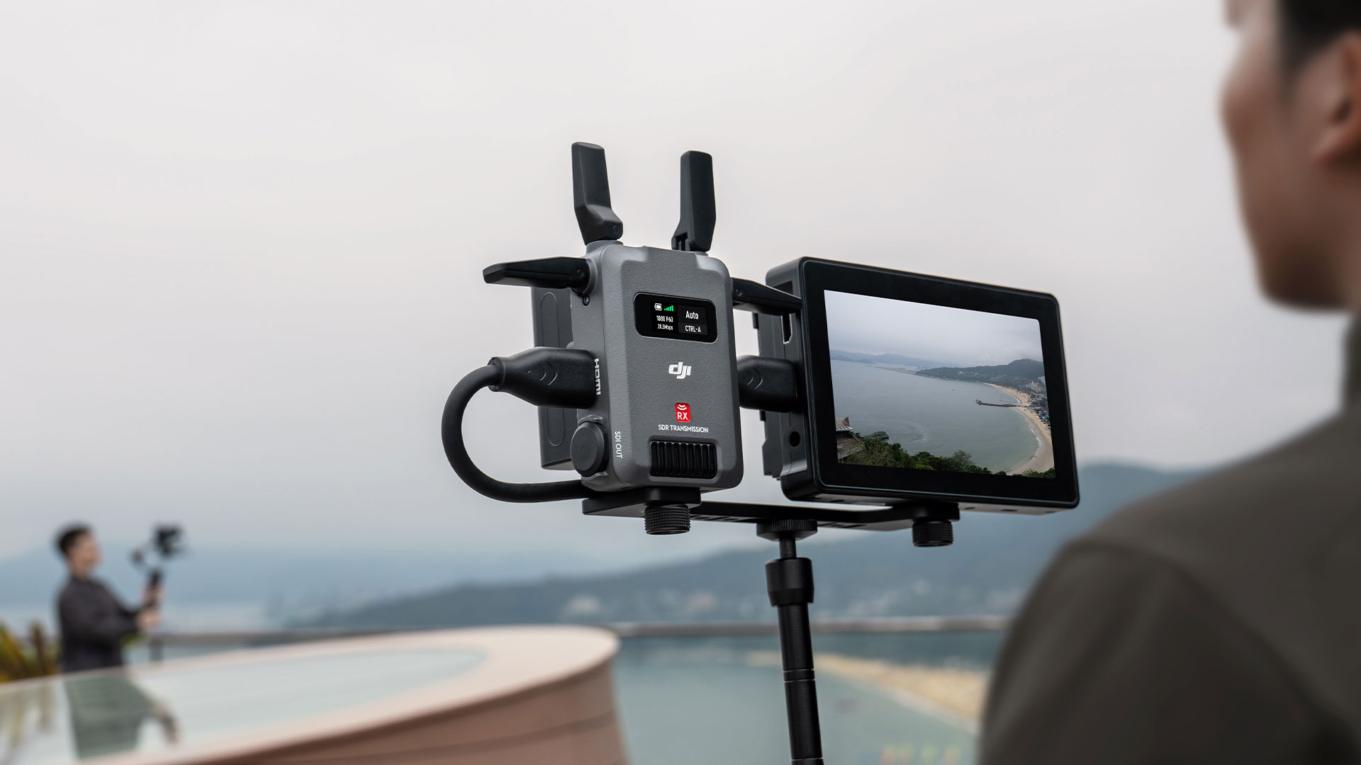 DJIがSDR送信機を発表 - 軽量で手頃な価格のワイヤレスビデオシステム