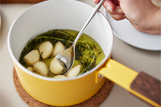 流線形が美しい新シリーズ「SUI」のご紹介 | クチポール(Cutipol) 日本