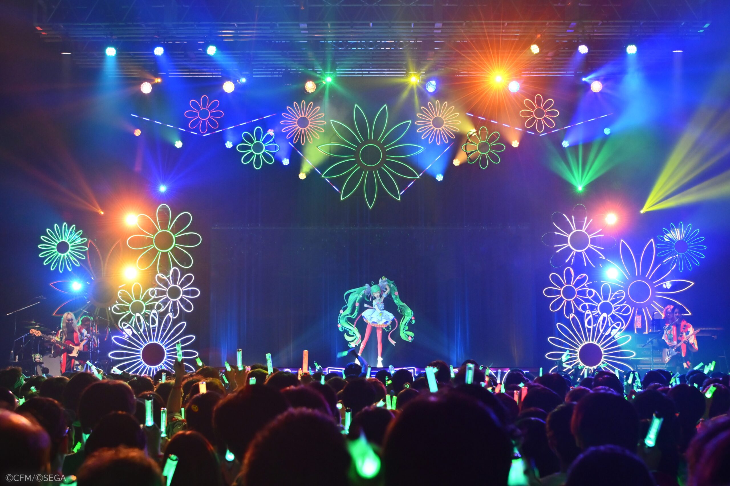 クリプトン｜初音ミクが日本全国を巡るライブツアー、累計で2万5千人