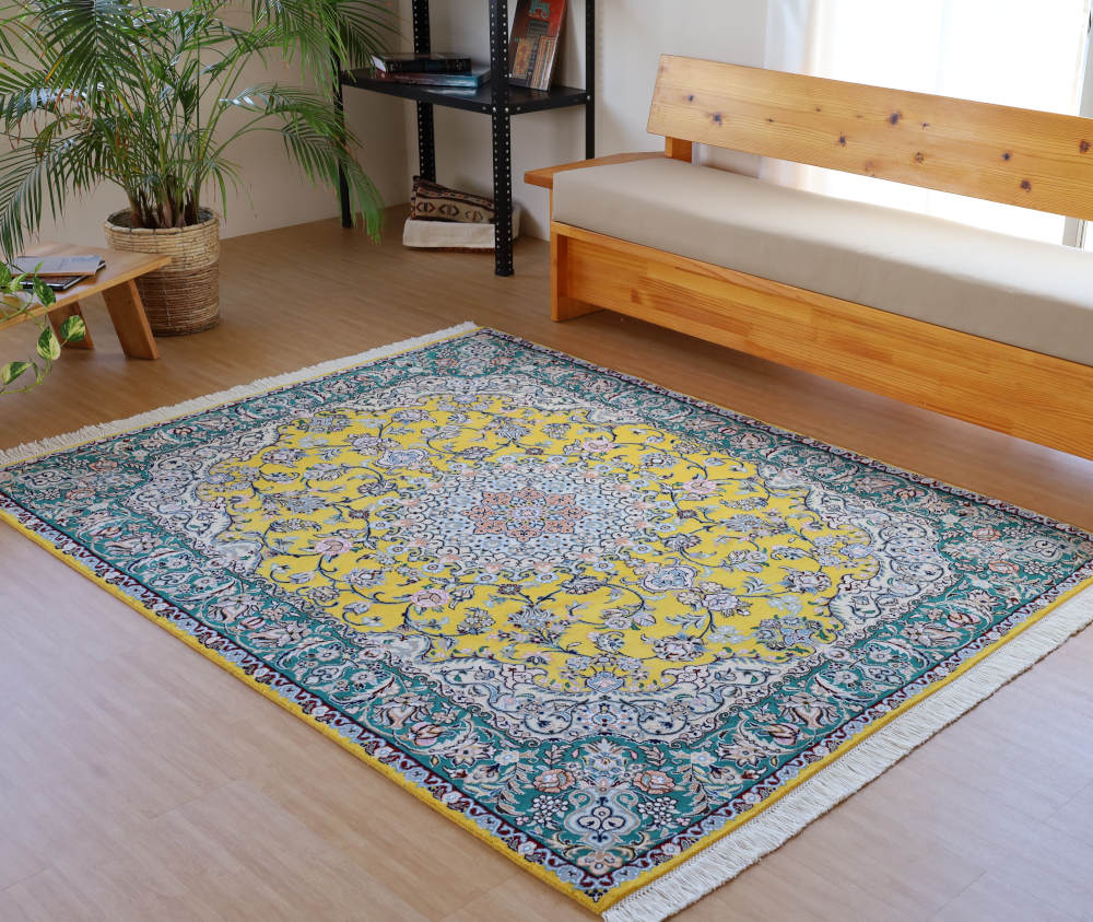 ペルシャ絨毯 ナイン産 ｜手織ラグの店クラフトワーク