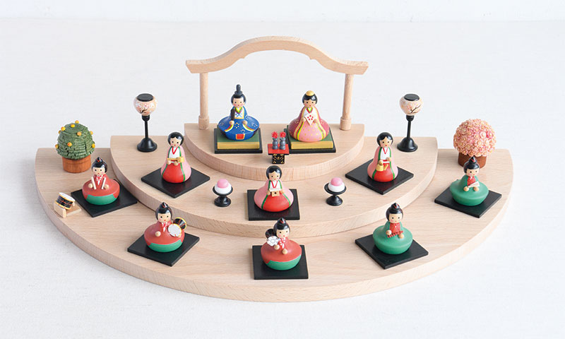 古い雛道具◇極上唐草 / 御膳部揃◇蒔絵 木製 雛人形 ままごと 骨董