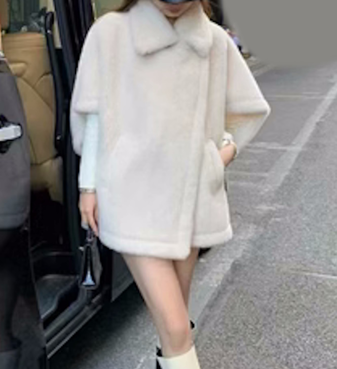 Women's teddy bear cape poncho テディベア テディーベアケープ