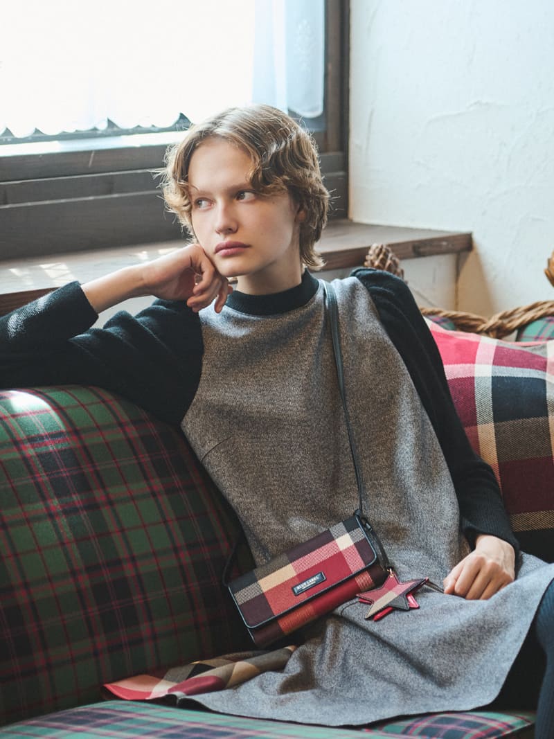 Burberry♡ベアトップ BURBERRYBLUELABEL ベアトップ 黒 チェック