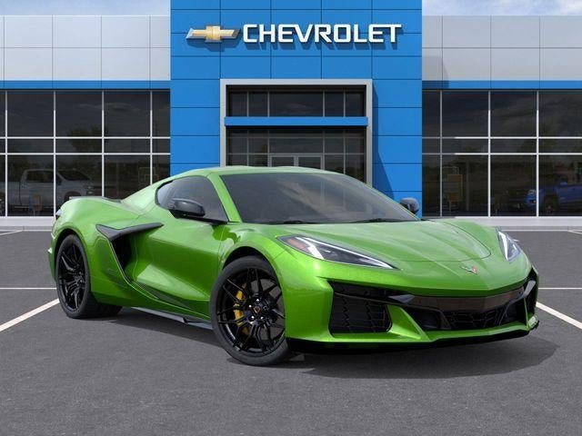 Learn About This 2026 Roswell Green Metallic Chevrolet 2LZ