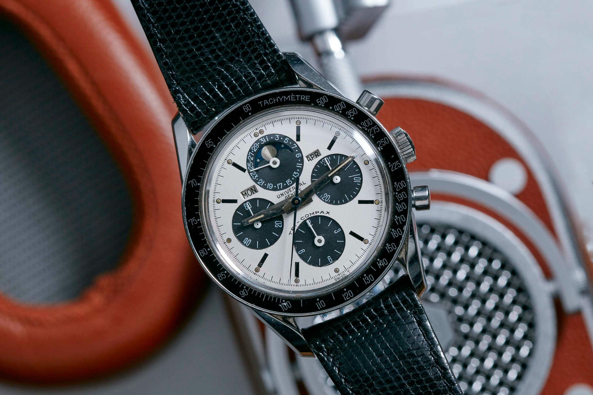 Universal Geneve Tri-Compax 