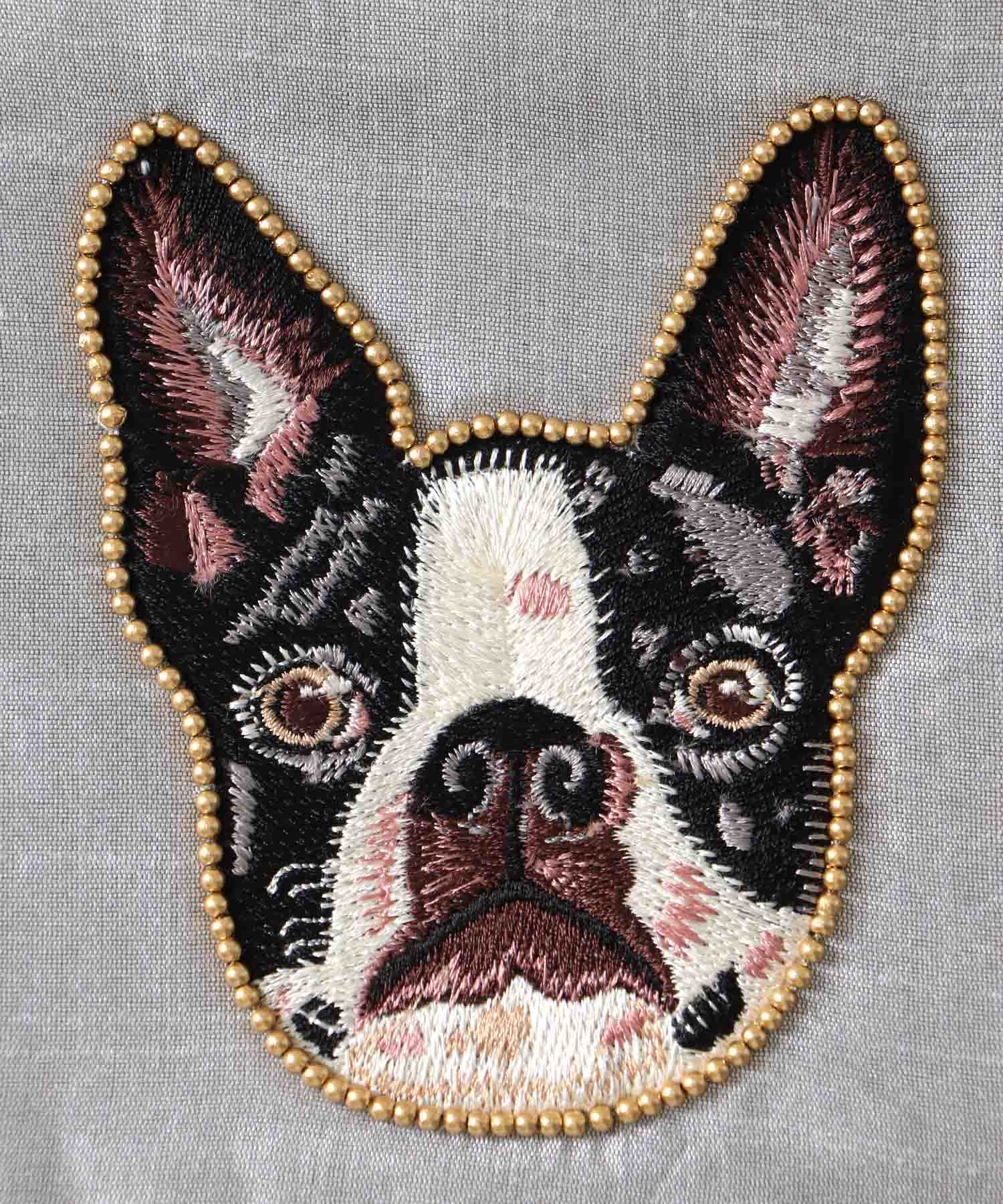 ドッグ刺繍ポーチ | AND ON JIONE STORE（アンドオン）ジオン商事公式