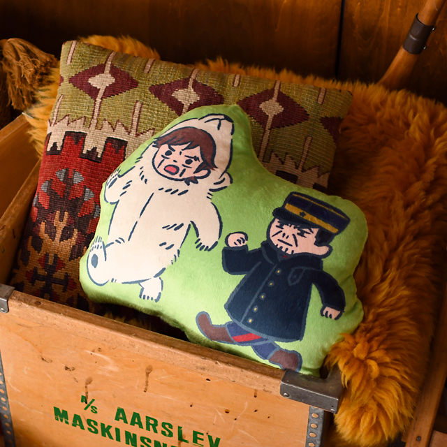 ゴールデンカムイ｜ダイカットクッションD