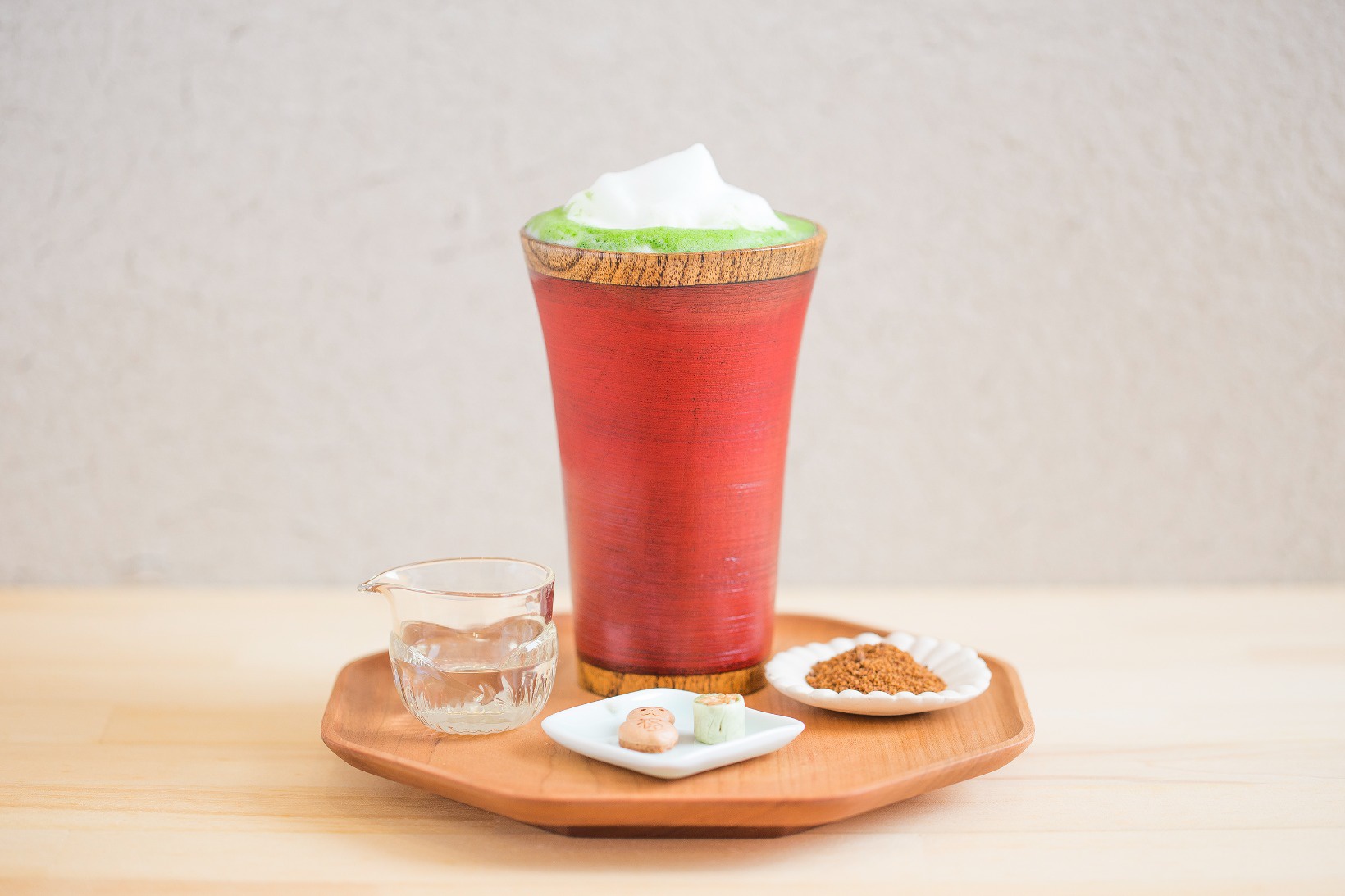 極み抹茶ラテ | メニュー一覧 | 葵製茶 - 西尾の抹茶メーカー