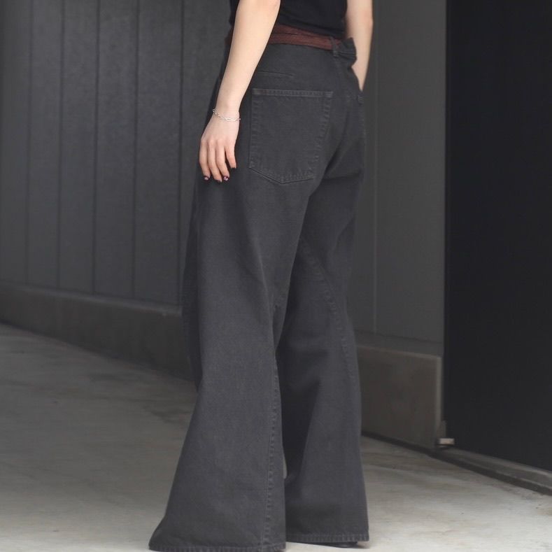 NVRFRGT - 【再販売通知受付可能】3D Twisted Wide Leg Jeans