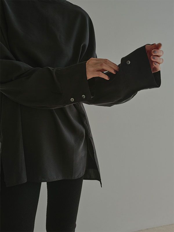 ETRE TOKYO - クルーネックオーバーサイズプルオーバー (BLACK