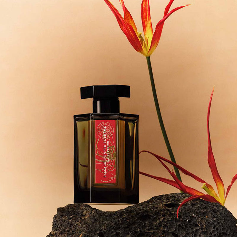 Passage d'Enfer Extreme Eau de Parfum| L'Artisan Parfumeur