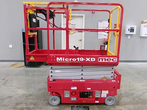 NEW 2025 MEC MICRO19-XD – Scissor Lift | Aerial Titans