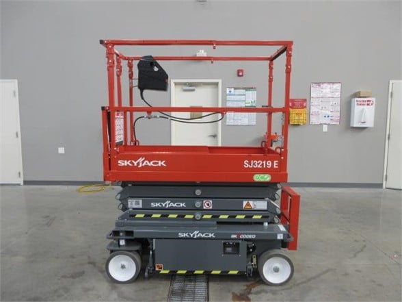 NEW 2026 SKYJACK SJ3219 E - Scissor Lift | Aerial Titans