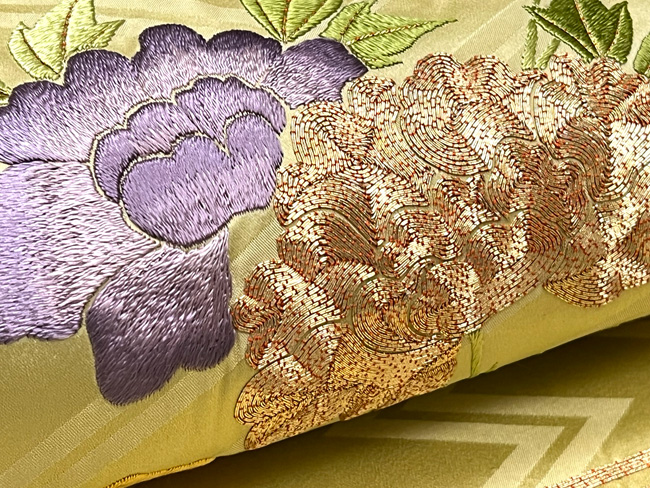 ◇限定出品◇牡丹と菊のアンティーク名古屋帯 蘇州刺繍 牡丹に菊文様
