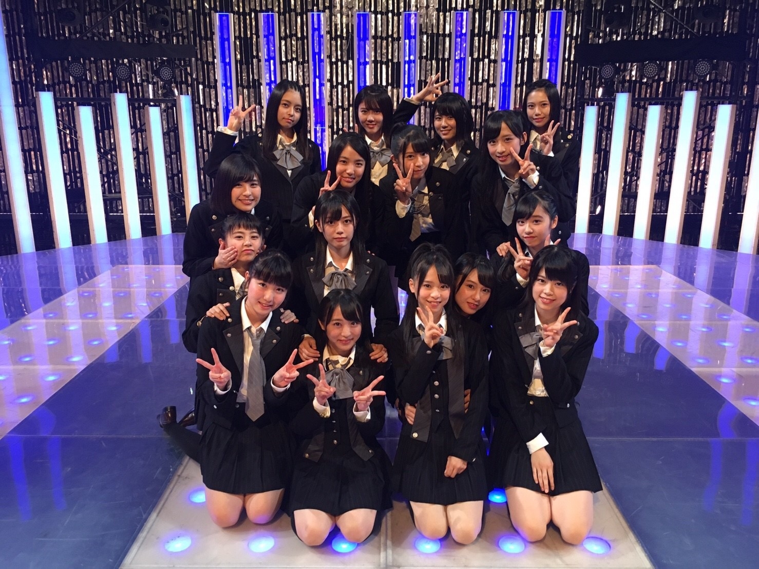 11月19日(土)放送「AKB48 SHOW!」でチーム8が『軽蔑していた愛情』を