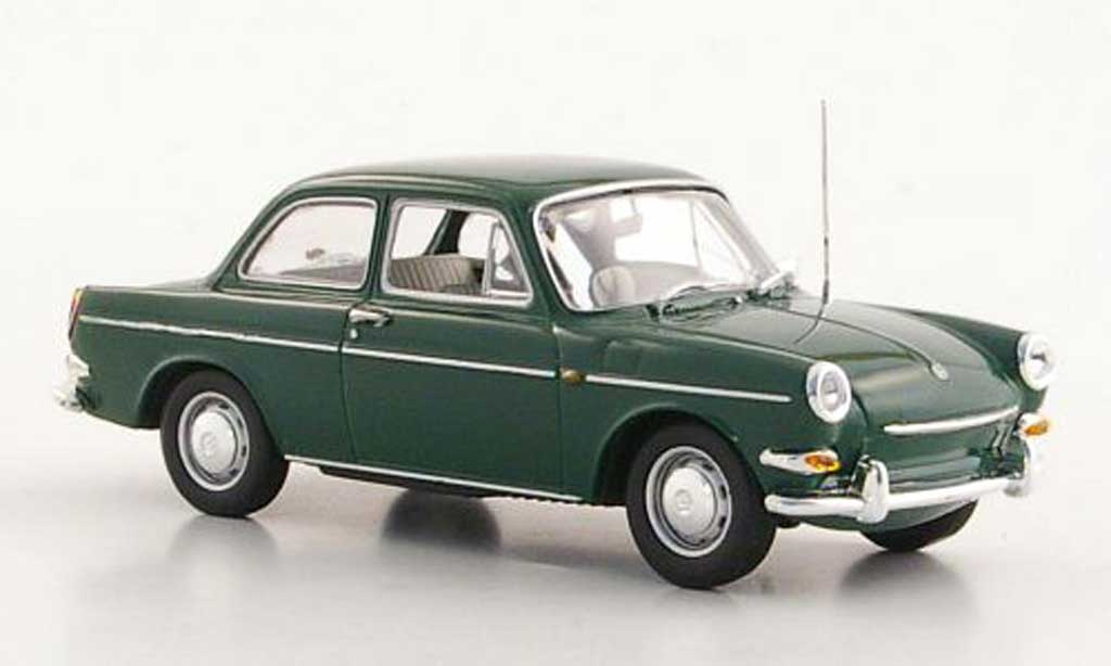 Diecast model cars Volkswagen 1600 1/18 Minichamps l red 1970