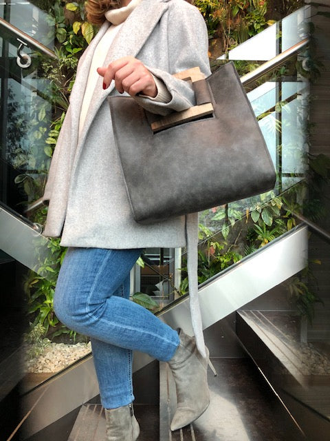 Handmade Square Vegan Leather Everyday Mini Tote Bag – Almaa Gallery