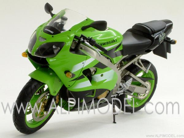 MINICHAMPS 122164200 Kawasaki ZX-9R 900 Ninja Green 1/12