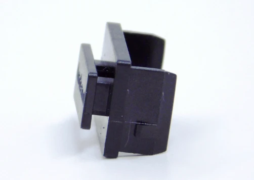 光トランシーバ スロット用ダストカバー｜製品情報｜エイム電子株式会社