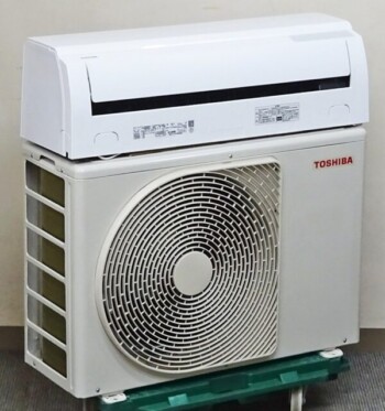 2021年製 アイリスオーヤマ IRA-2204R ルームエアコン 買取価格