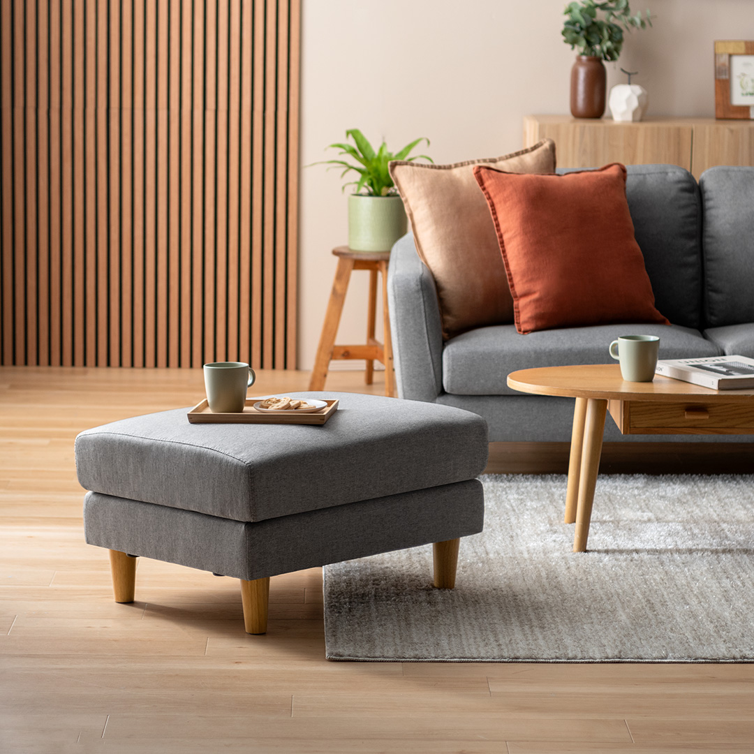 オットマン スツール 足置き ファブリック レザー LAURU | 家具