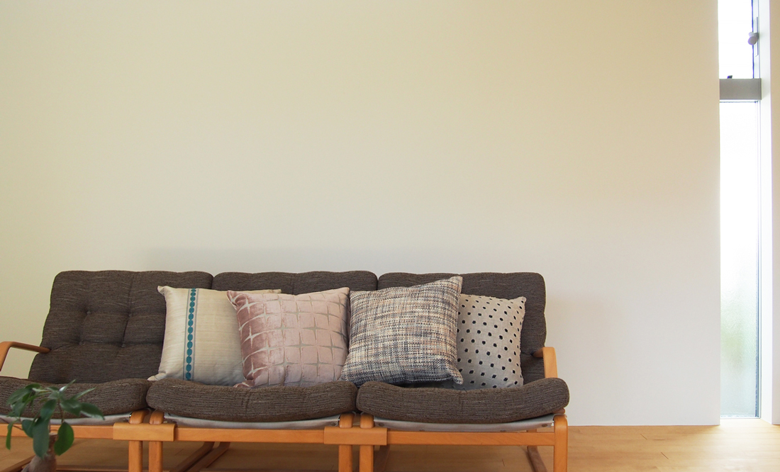 イージーチェア /天童木工 – 株式会社アスタス