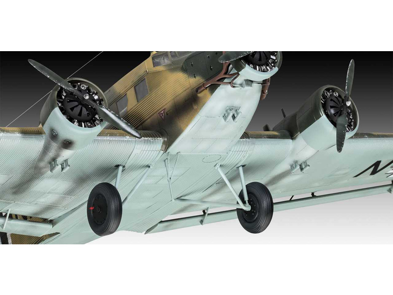 Revell Junkers Ju52/3m Transport (1:48) (RVL03918) | Astra