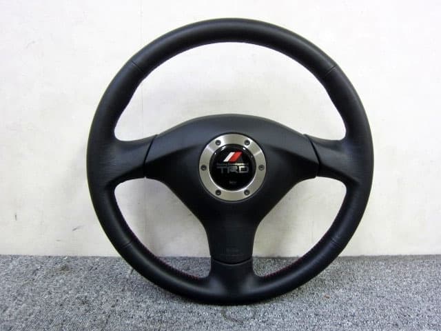 イタルボランテ買取|相模原市にてBBSのステアリングを店頭買取しました