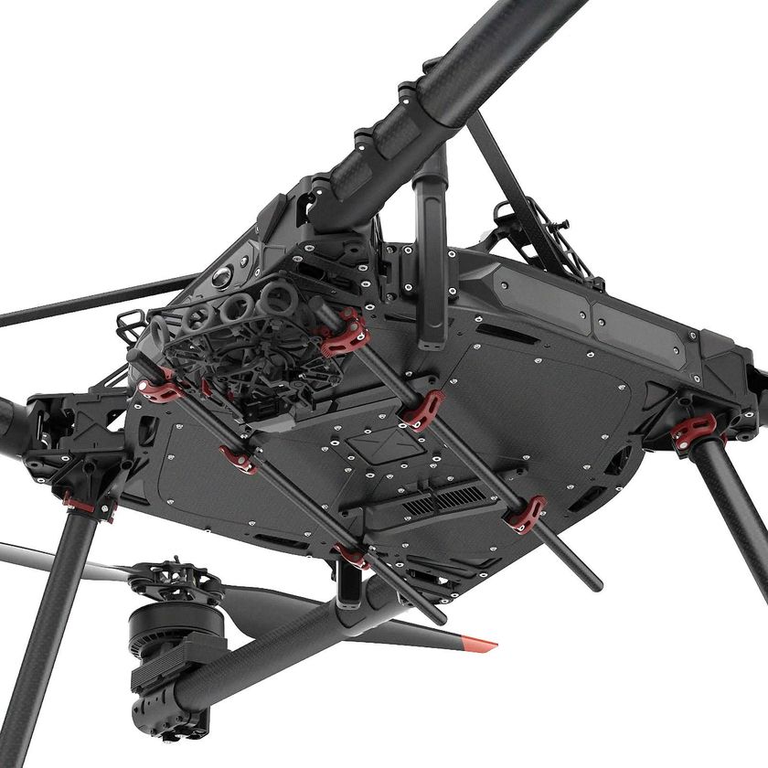 Freefly Systems社、最大積載量15kgの産業用ドローン 「ALTA X Gen2