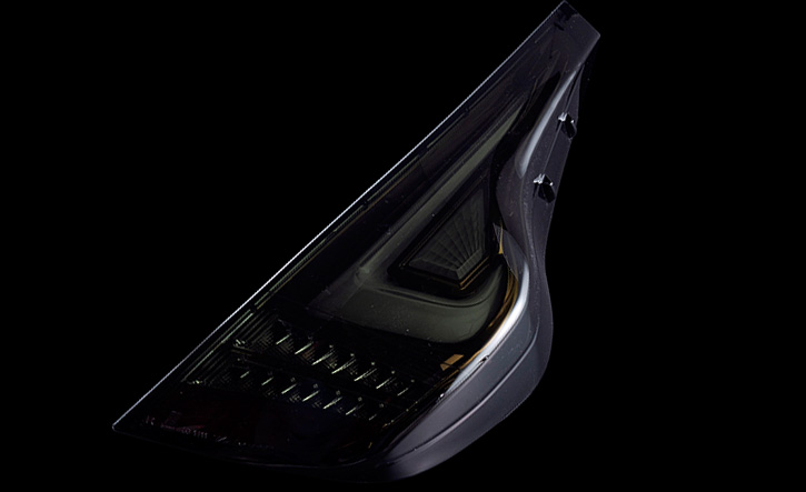 アクアP10系用ジュエルLEDテール・シーケンシャルウインカータイプ