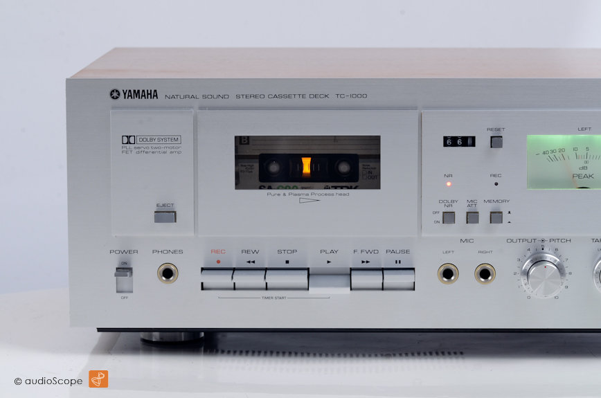 Yamaha TC-1000, silver for sale.