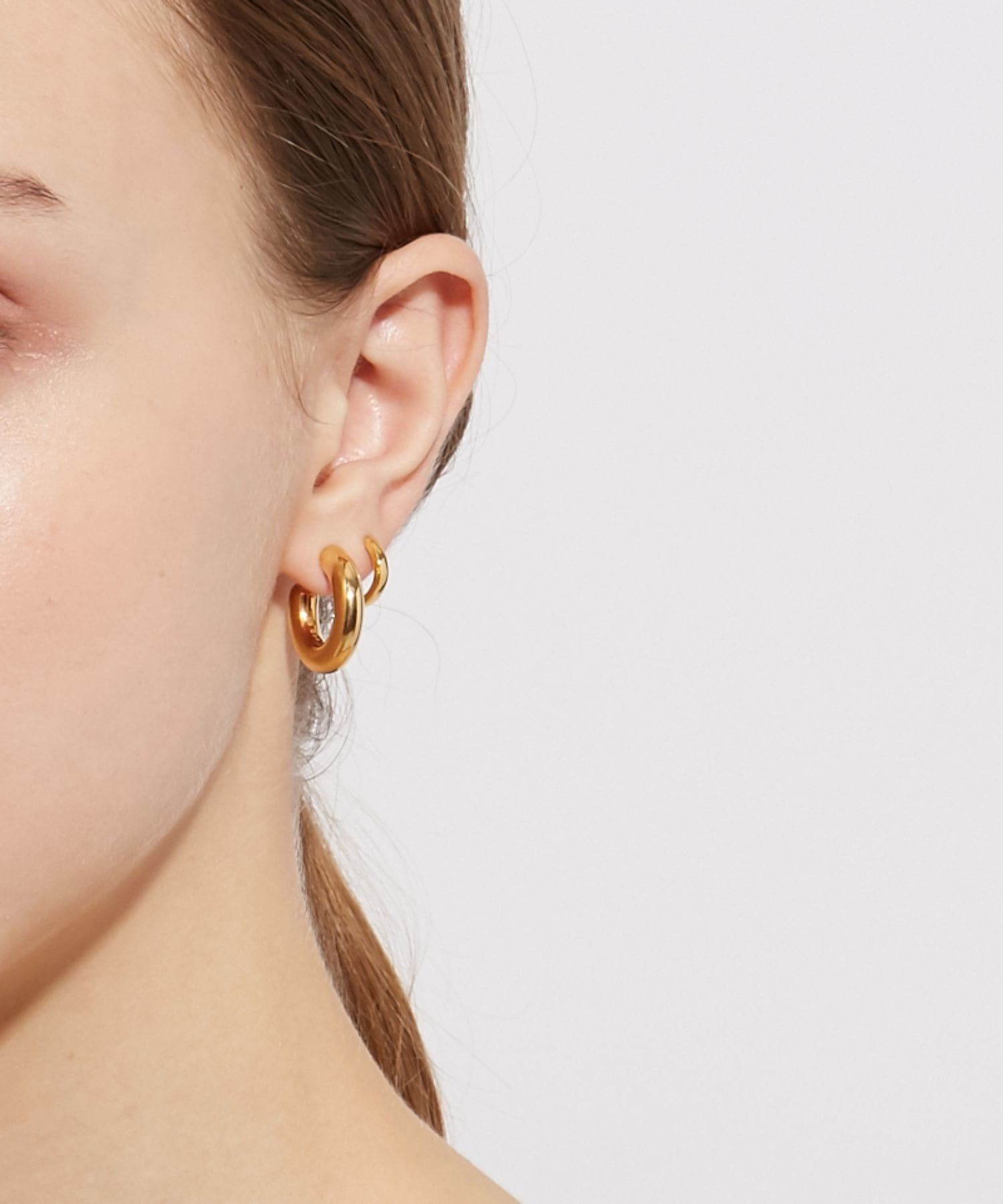 bone] organic midium hoop pierced earring｜ARTIDA OUD（アル