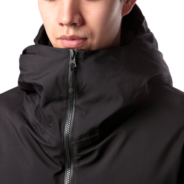 ATTACHMENT 透湿防水3レイヤーNyリップ フーデッドダウンJK AB72-202