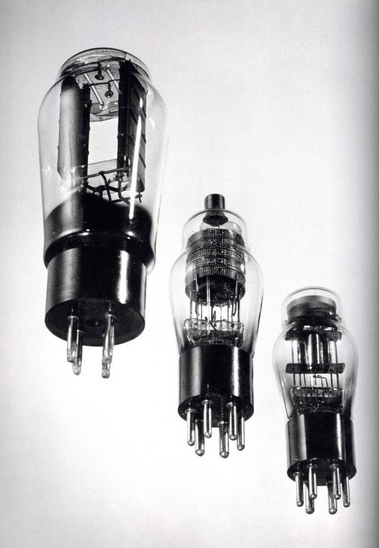 Robert Frank: Portfolio 40 Photos 1941/1946 / Robert Frank