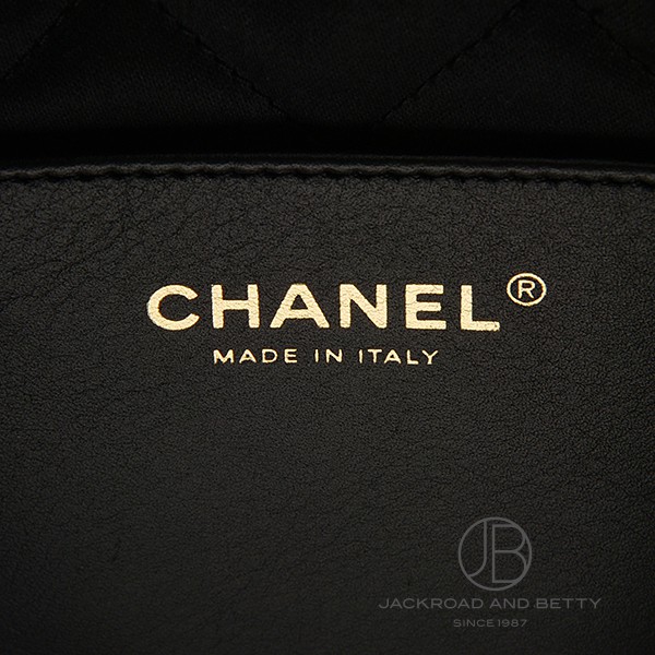 CHANEL 22 ミニ ハンドバッグ ブラック 黒[AS3980 B19059 94305