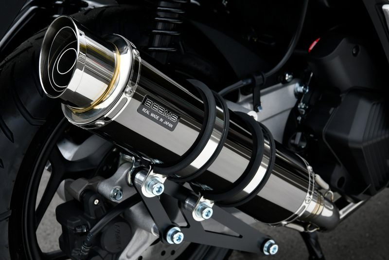 R-EVO2 スーパーメタルブラック フルエキゾースト：PCX125：2023