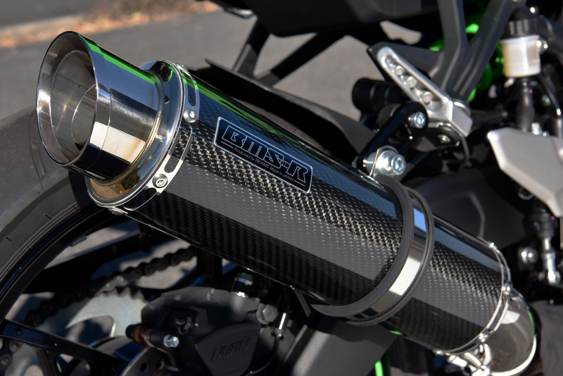 R-EVO2 カーボン スリップオン：ZX-4RR / ZX-4R SE：2023〜：政府認証