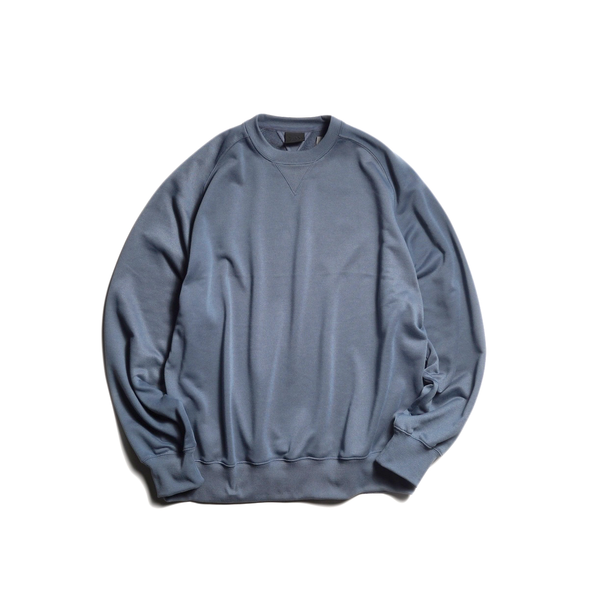 DAIWA PIER39 / TECH SWEAT CREW FREEDOM SLEEVE (Smoke Blue)