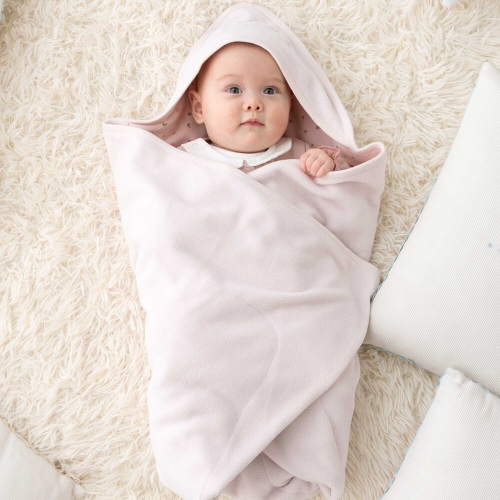 お揃い】フリースおくるみ(ワンサイズ ピンク): 新生児/ベビー【べべ